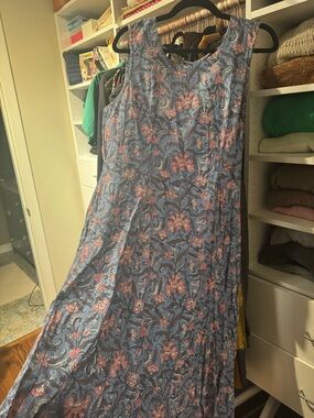 Sleeveless Blue Floral Maxi Dress with Pink Accents